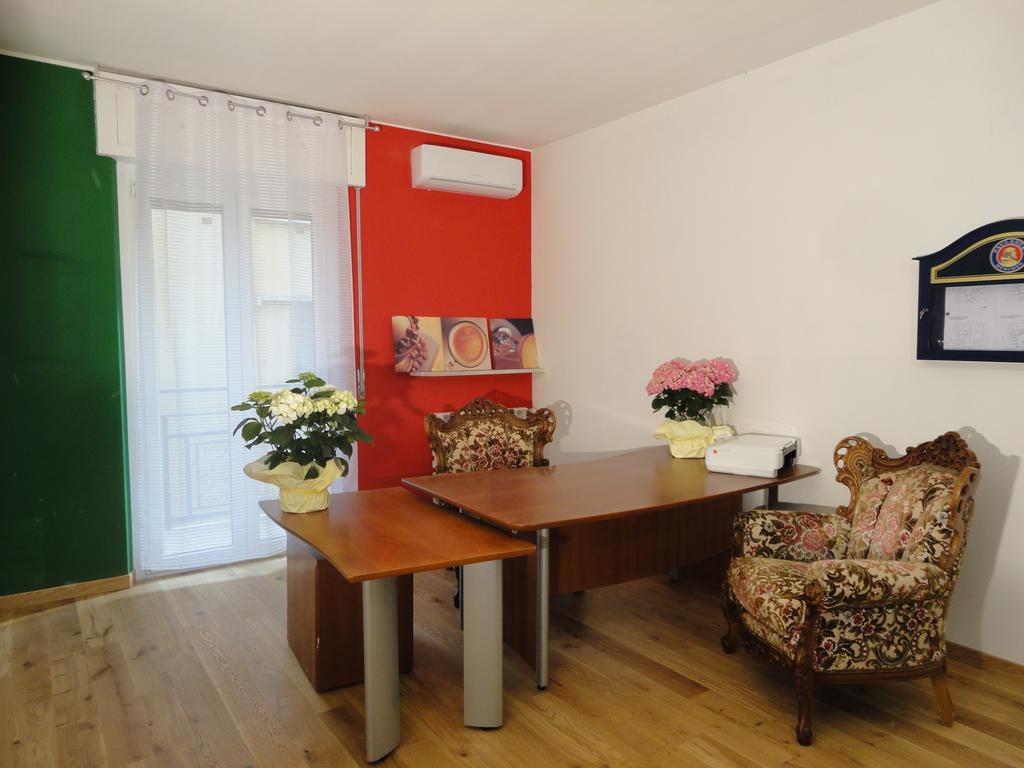 Pavia Ostello מראה חיצוני תמונה